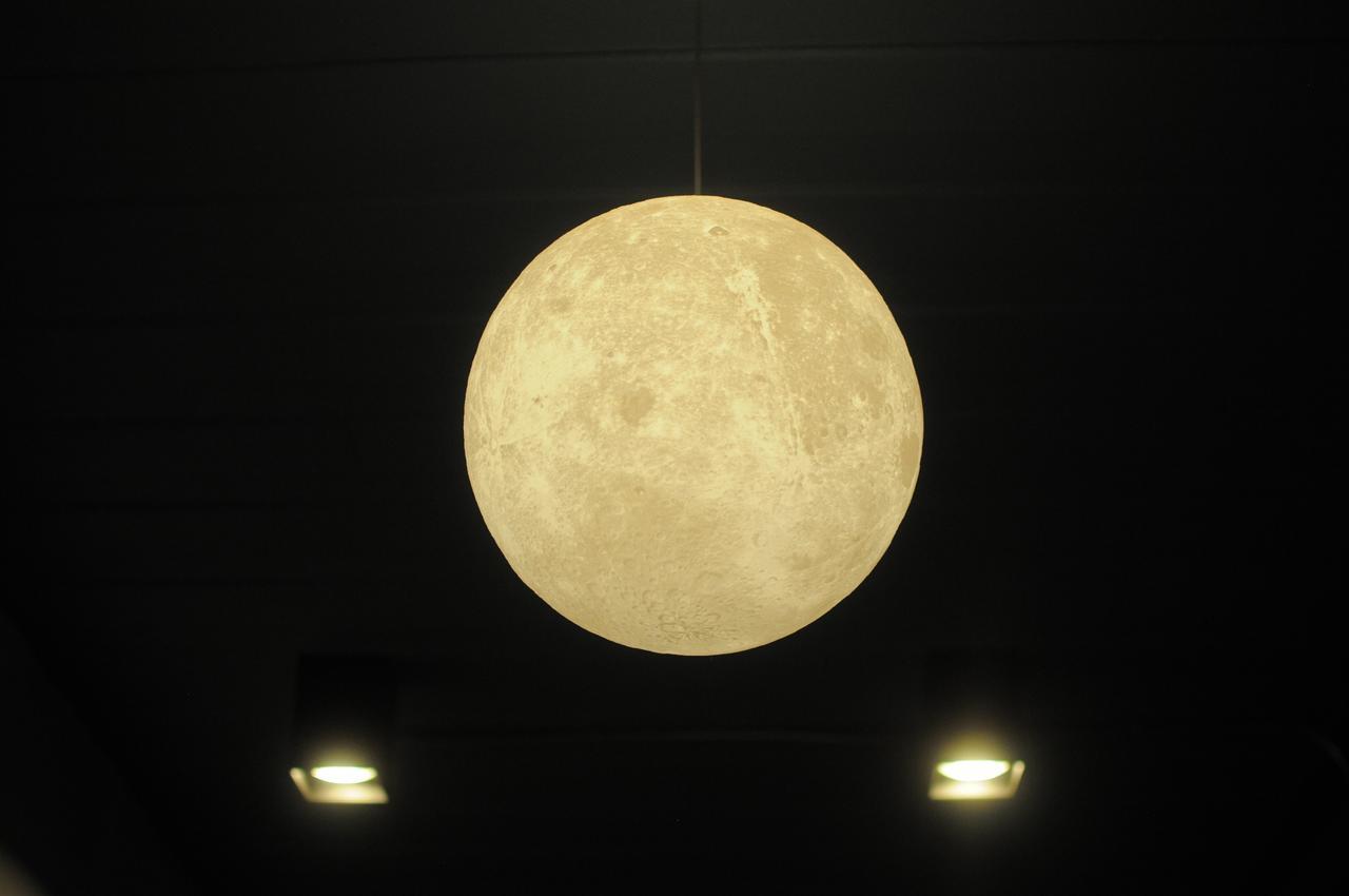 La Moon Hostel Bangkok Exteriör bild